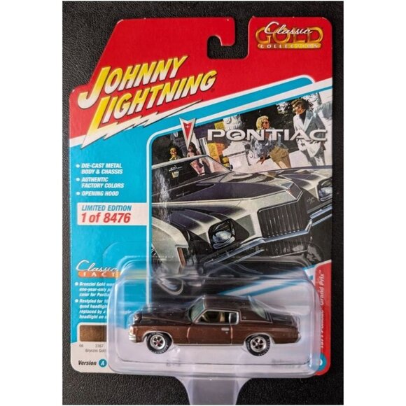 Johnny Lightning 1971 Pontiac Grand Prix Bronzini Gold Metallic - Picture 2 of 8